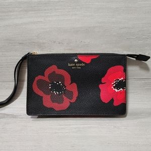 Kate Spade Poppy Wristlet